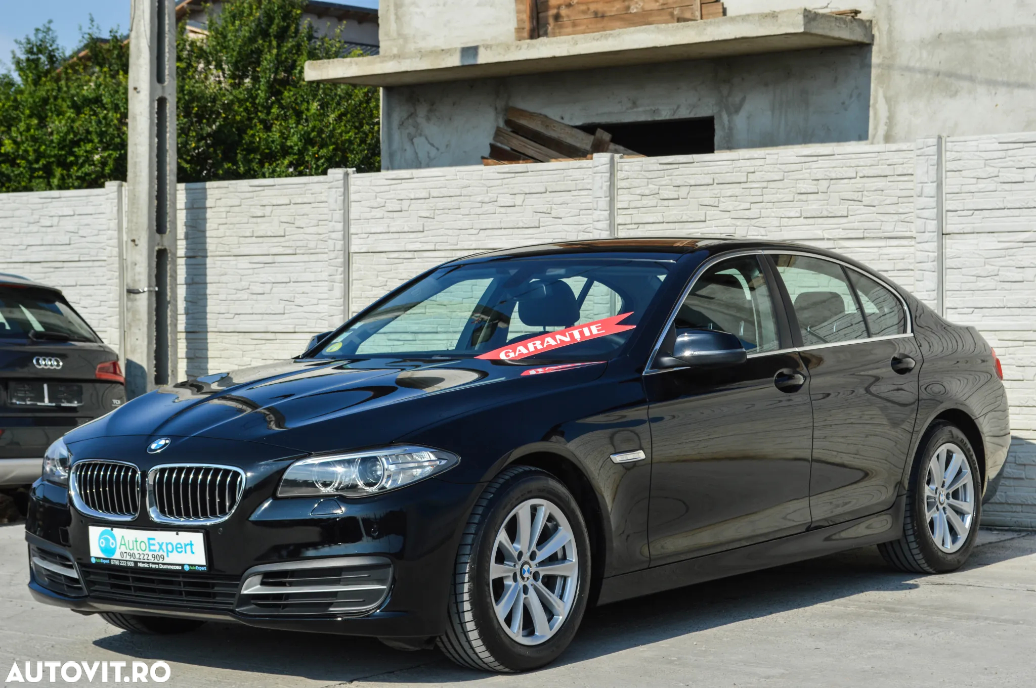 BMW Seria 5 520d Aut. - 13