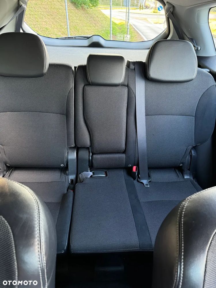 Citroën C-Crosser 2.2 HDi Exclusive - 11