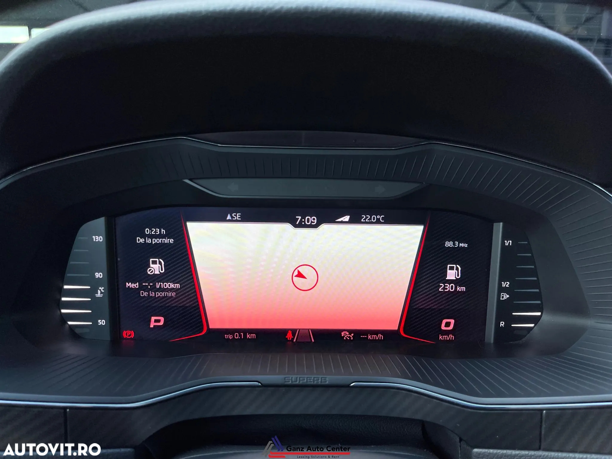 Skoda Superb 2.0 TDI 4X4 DSG Sportline - 24