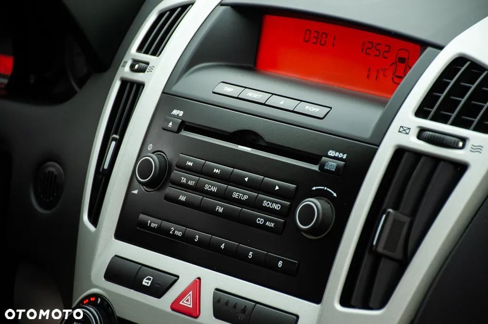 Kia ProCeed ver-pro-cee-d-1-6-comfort-plus - 21