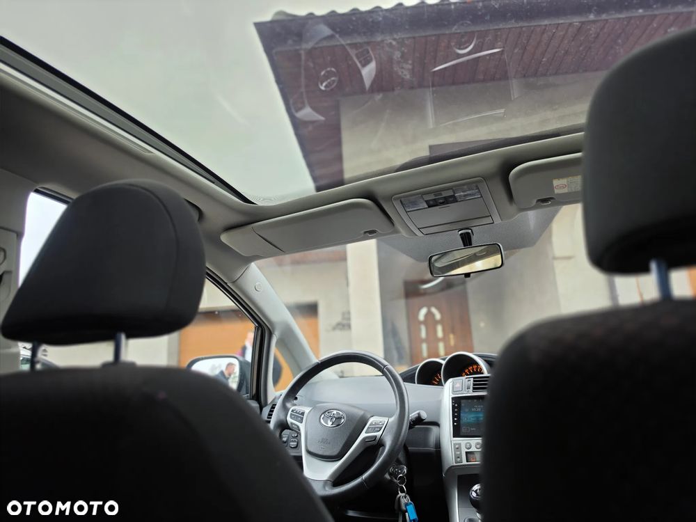 Toyota Verso - 28