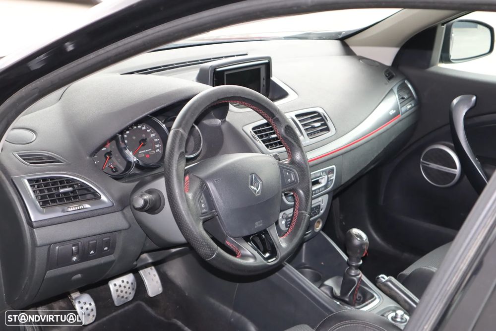 Renault Mégane Sport Tourer 1.5 dCi GT Line - 17