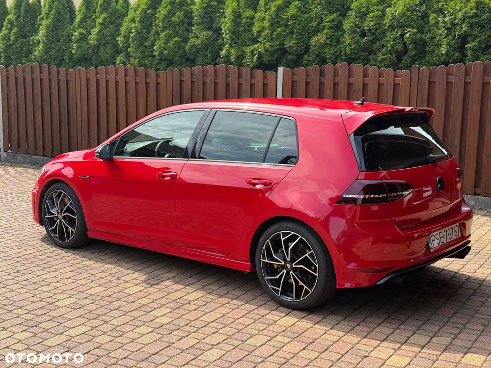 Volkswagen Golf - 5