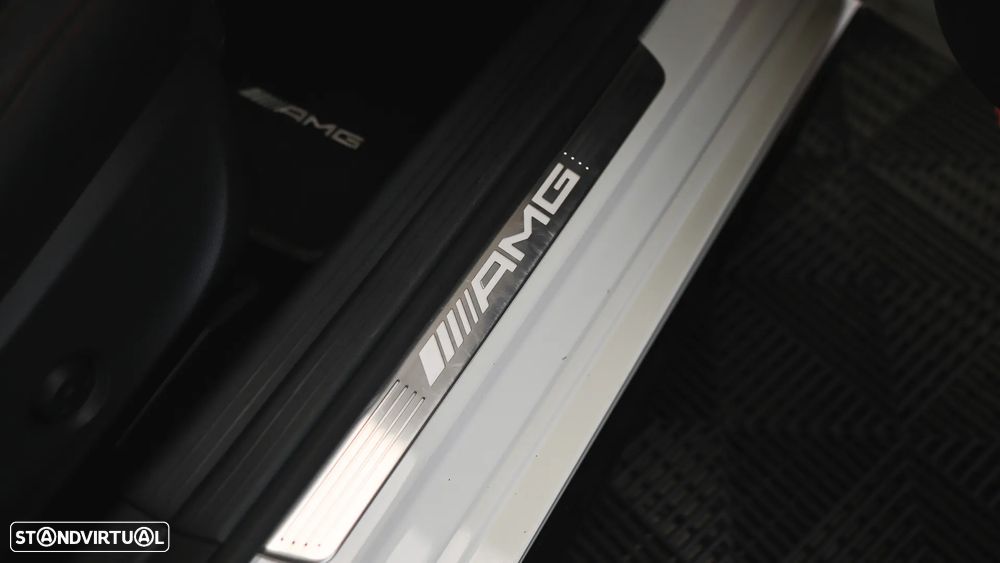 Mercedes-Benz CLA 45 AMG Shooting Brake 4-Matic - 42