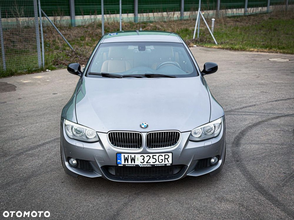 BMW Seria 3 325i M Sport Edition - 9