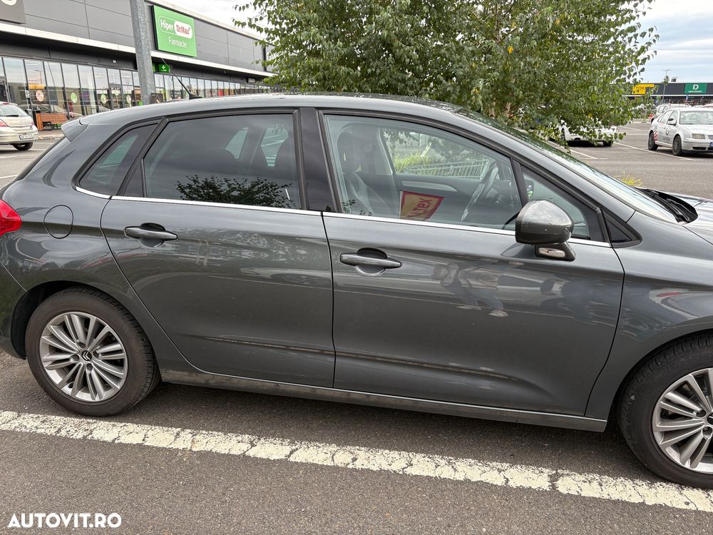 Citroën C4 1.6 e-HDi FAP Exclusive - 6