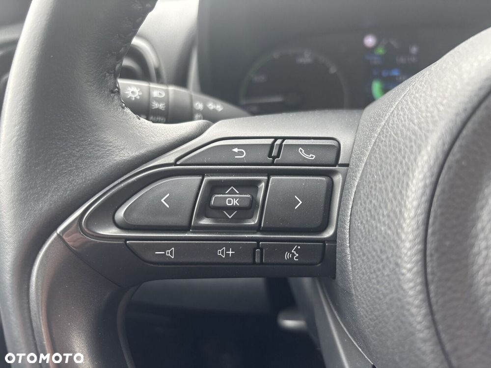 Toyota Yaris Hybrid 1.5 Comfort - 22