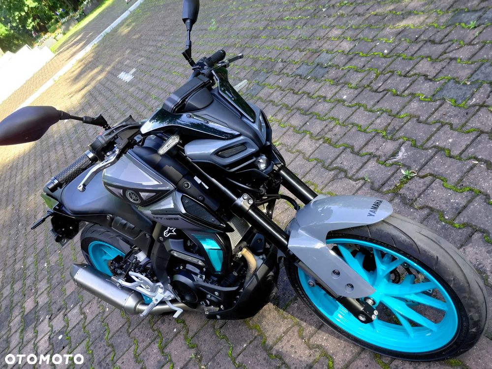 Yamaha MT - 2