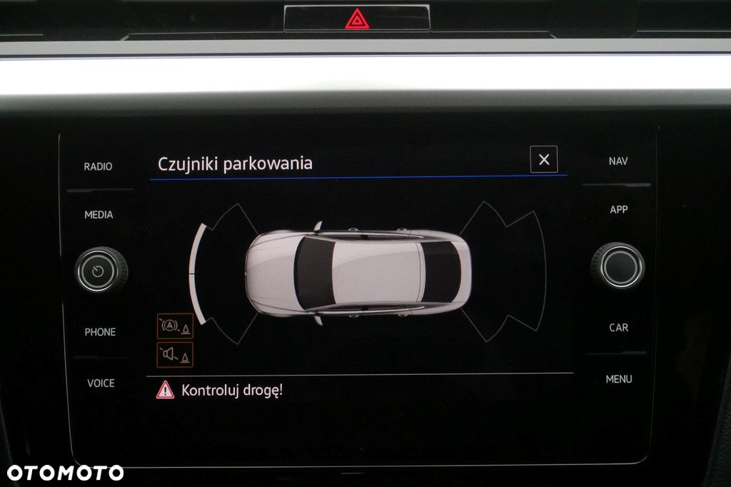 Volkswagen Arteon 2.0 TSI R-Line DSG - 19