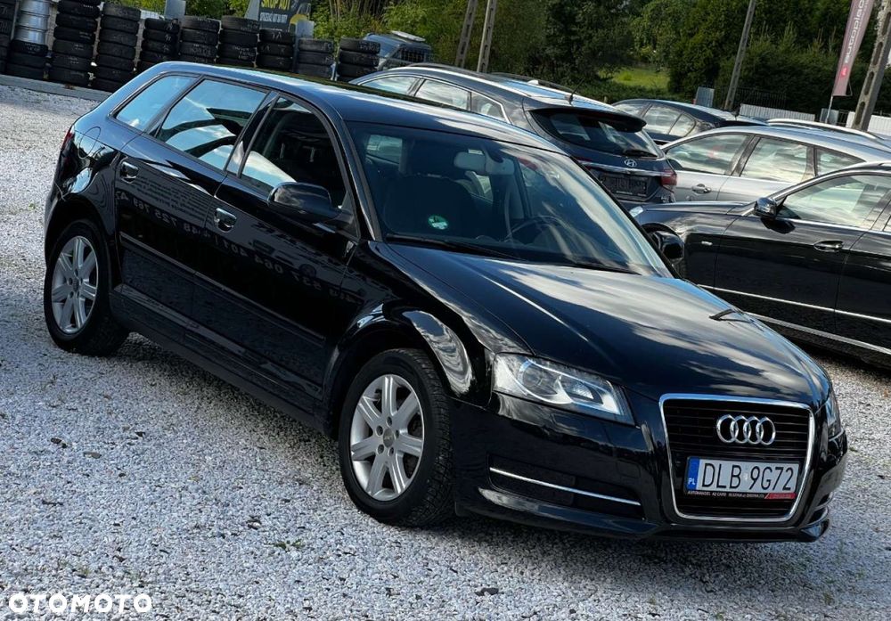 Audi A3 Sportback - 2