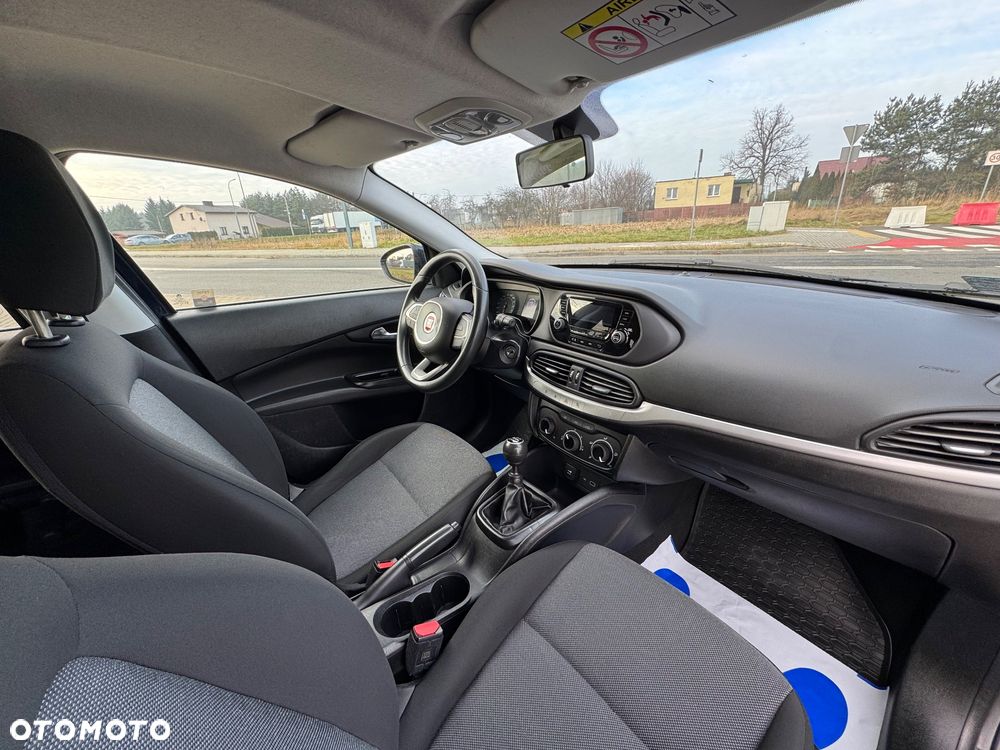 Fiat Tipo 1.4 16v Easy - 10