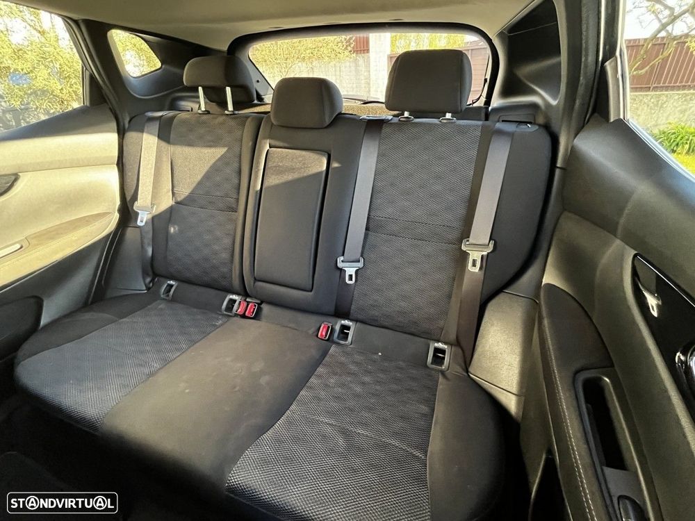Nissan Qashqai 1.5 dCi N-Connecta 18 RS+PS - 16