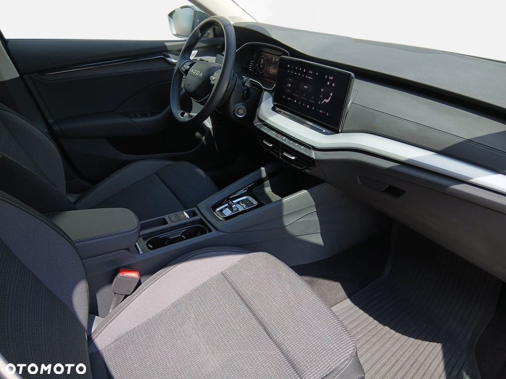 Skoda Octavia 1.5 TSI mHEV Selection DSG - 19