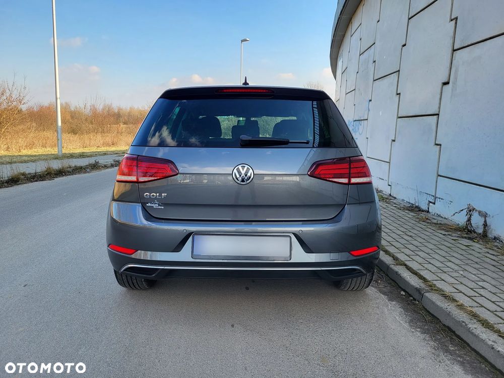 Volkswagen Golf 1.6 TDI Sound - 5