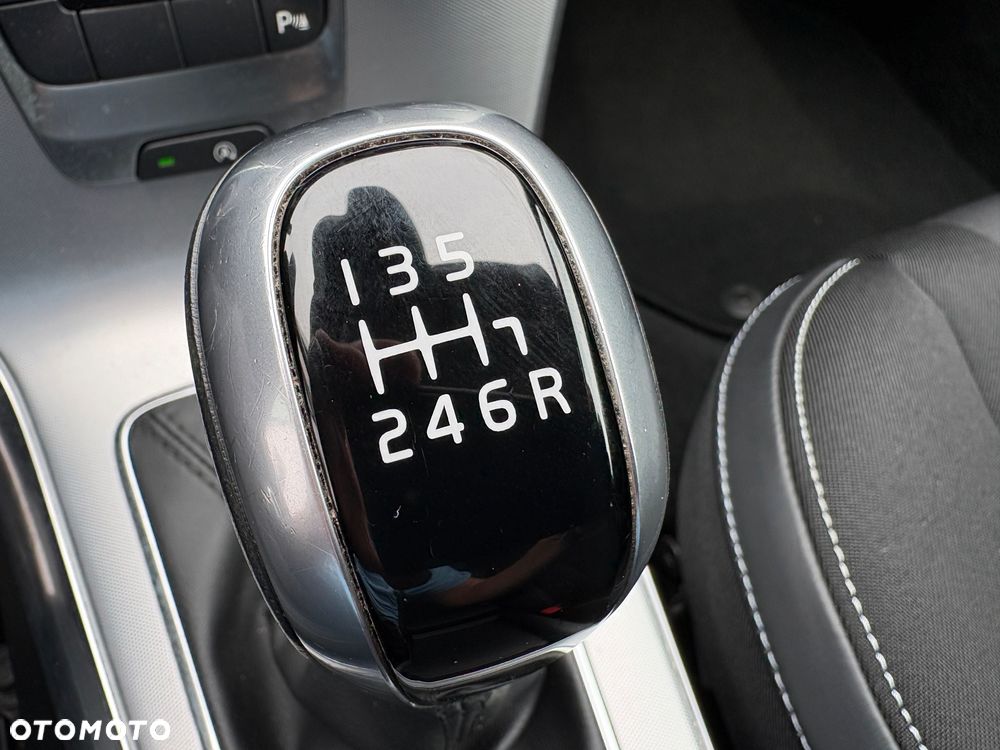 Volvo V40 D2 Momentum - 13