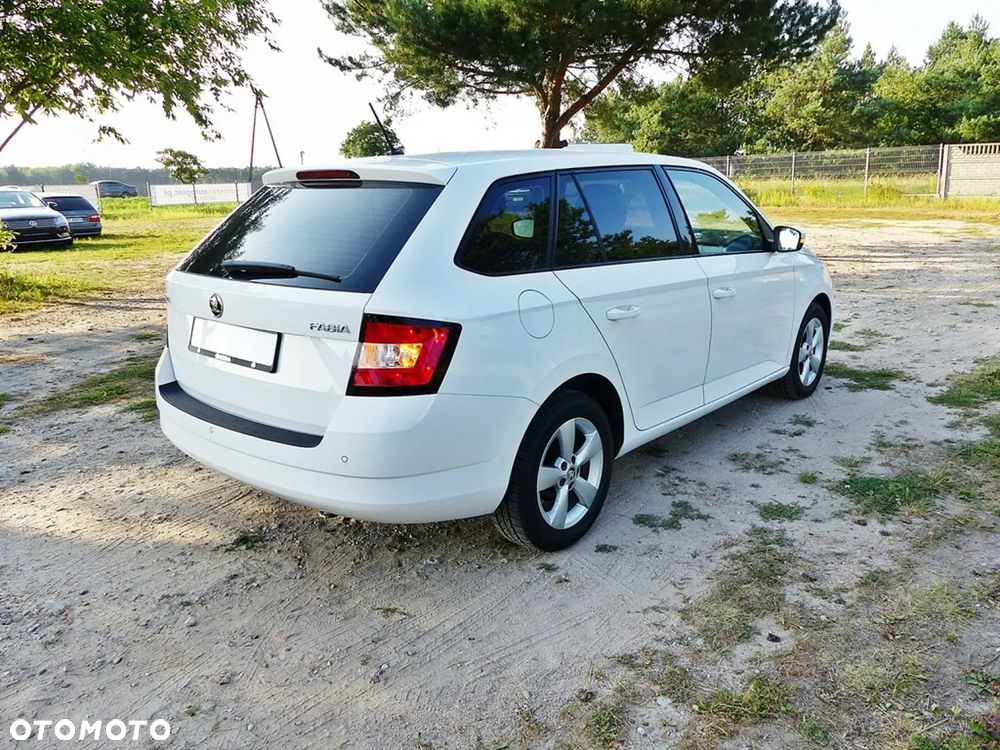 Skoda Fabia 1.2 TSI Ambition - 9