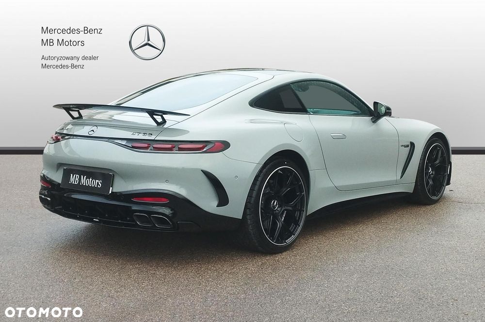 Mercedes-Benz AMG GT - 7