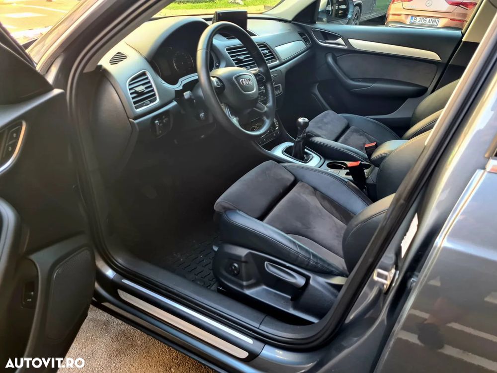 Audi Q3 2.0 TDI sport - 5