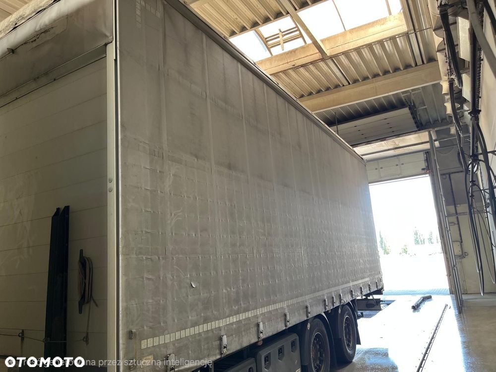 Volvo FH  460 XXL 6x2  120 m3 - 25