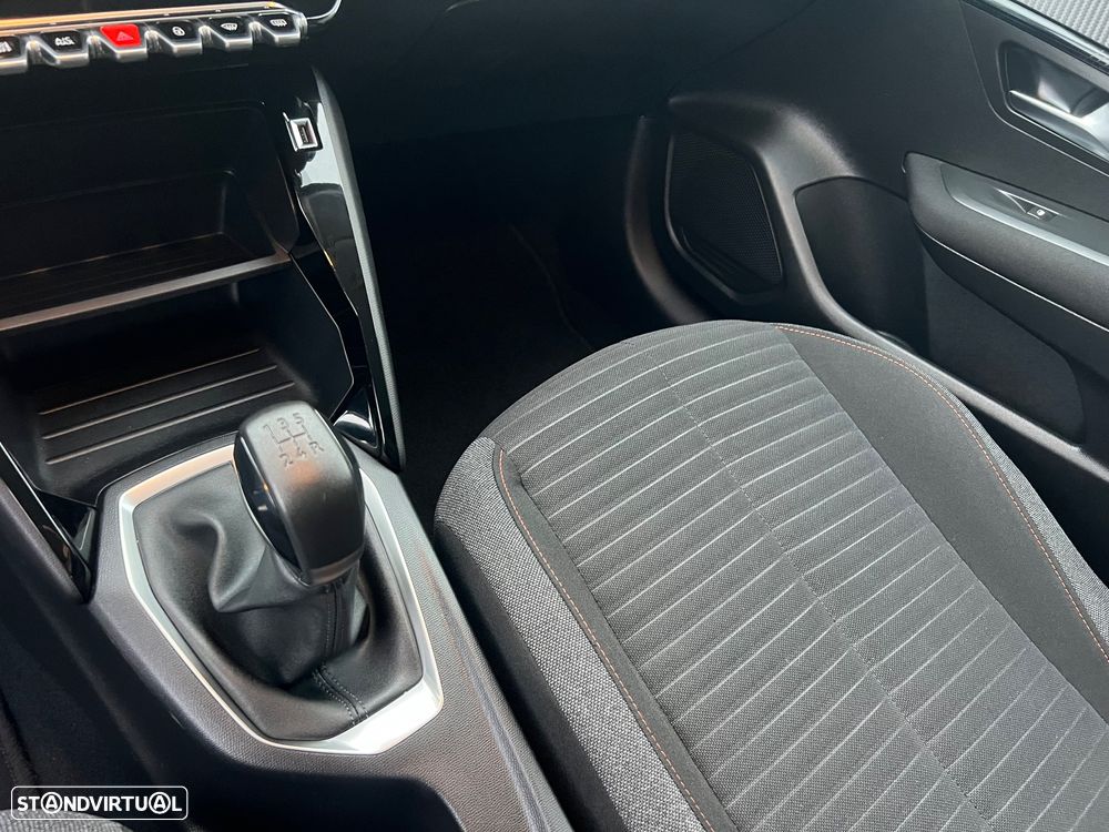 Peugeot 208 1.2 PureTech Active Pack - 15