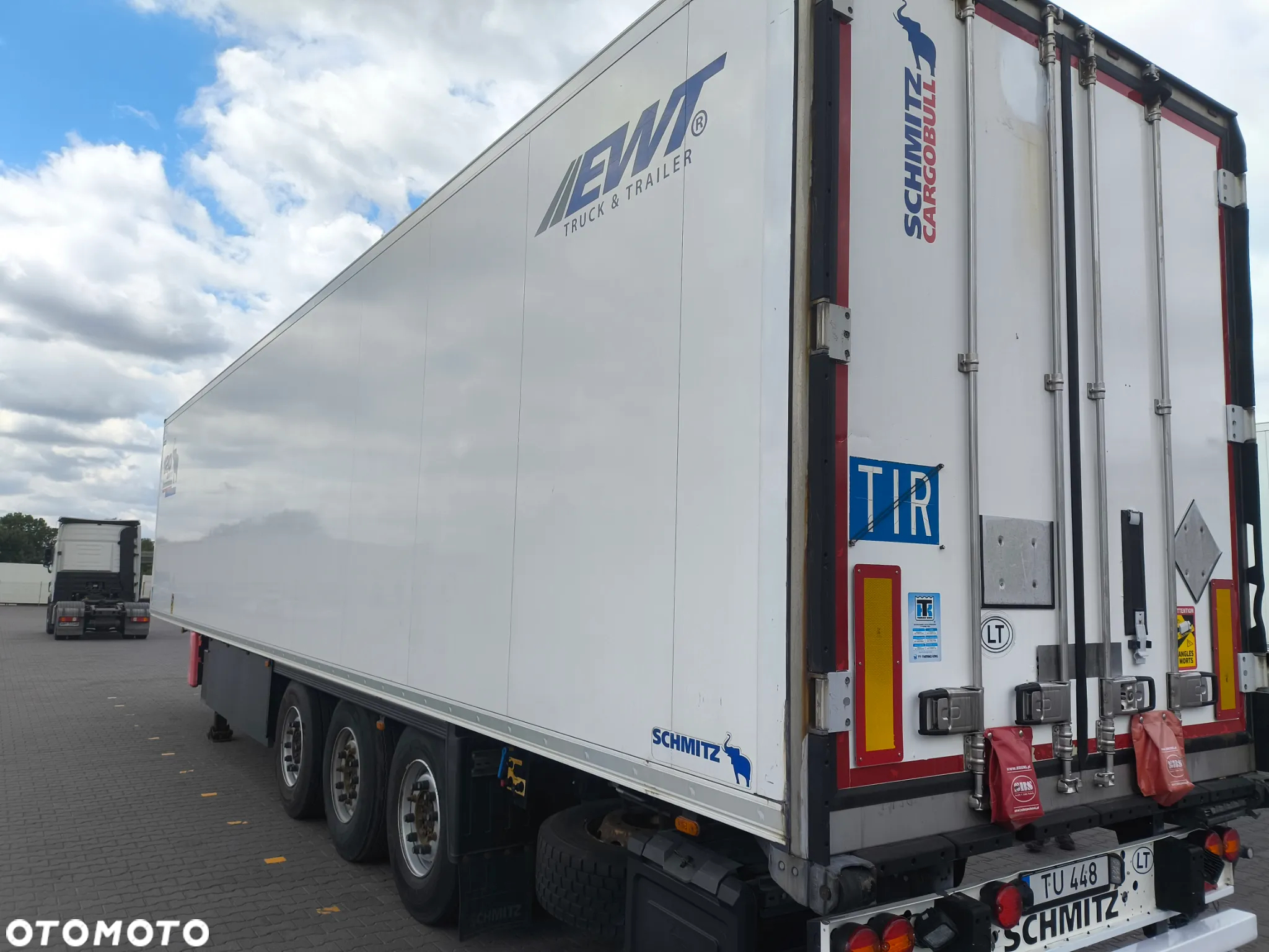 Schmitz Cargobull SKO 24 - 7