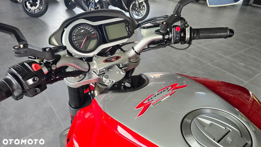 MV AGUSTA Brutale - 18