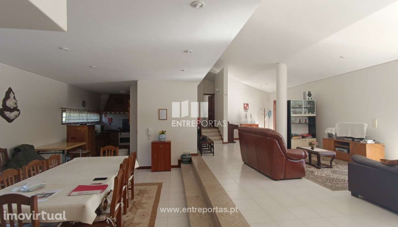 Venda de Moradia V5 em Outeiro Maior, Vila do Conde - Grande imagem: 3/18