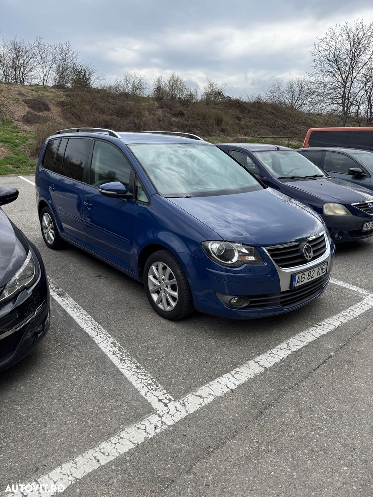 Volkswagen Touran - 3