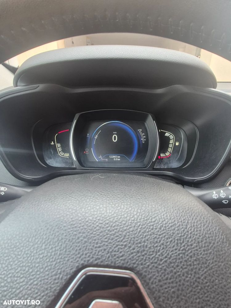 Renault Kadjar - 10