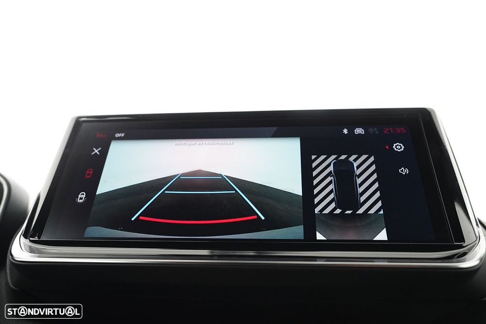 Peugeot 2008 1.2 PureTech Allure - 12