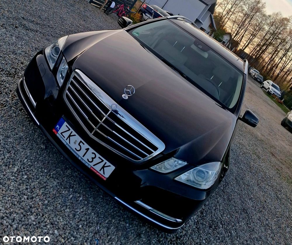 Mercedes-Benz Klasa E 350 CDI 4-Matic BlueEff Avantgarde - 4