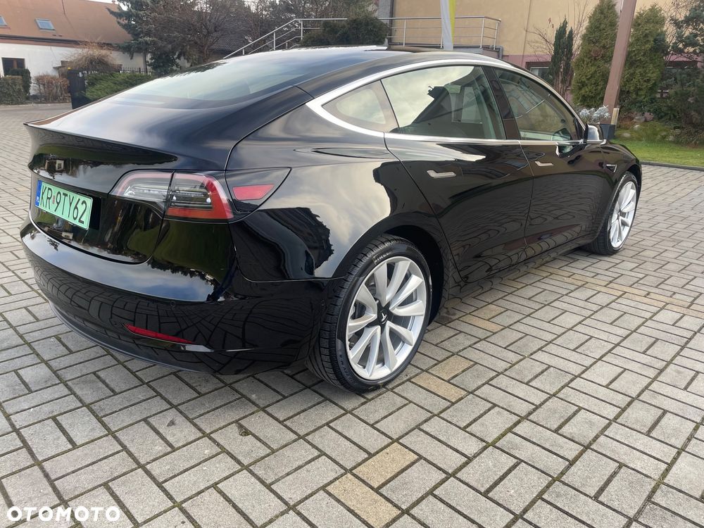 Tesla Model 3 - 15