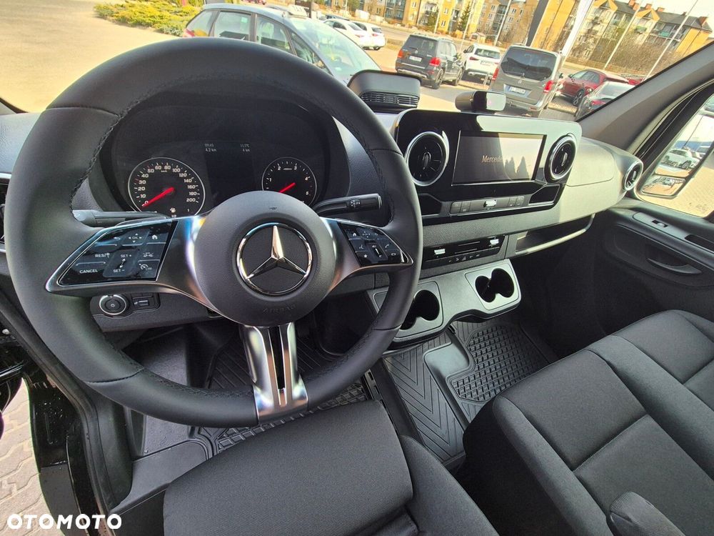 Mercedes-Benz Sprinter Sprinter - 11