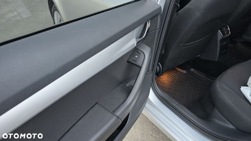 Skoda Octavia 1.6 TDI Ambition - 10