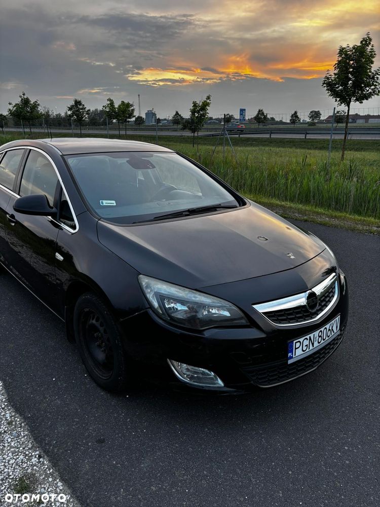 Opel Astra 1.4 Turbo Cosmo - 3
