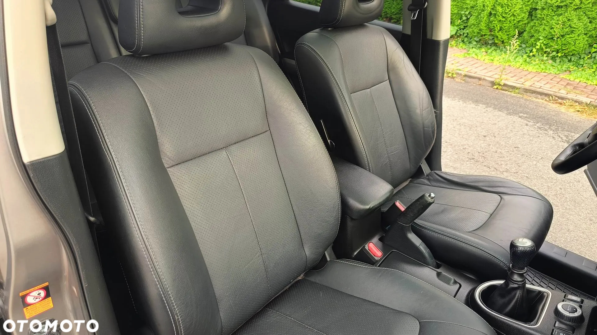 Nissan X-Trail 2.0 dCi 4x4 DPF Platinum - 21