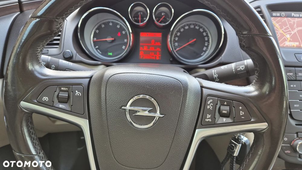 Opel Insignia 2.0 T Sport 4x4 - 12