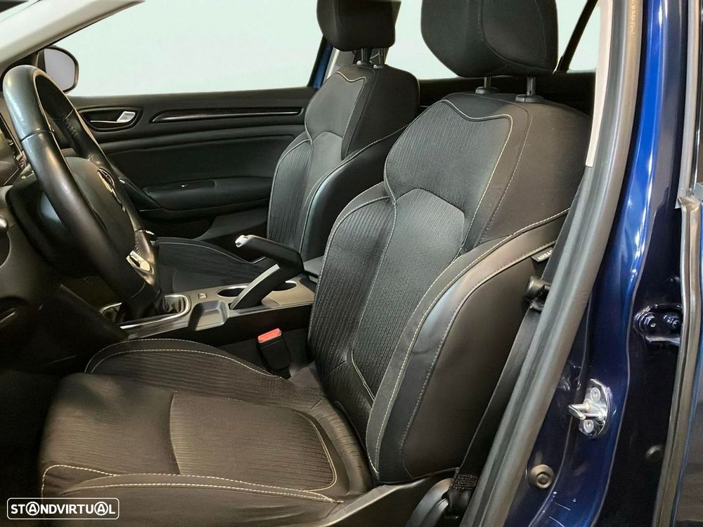 Renault Mégane - 14