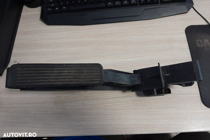Pedala acceleratie A2113000404 A2113000404 Mercedes-Benz C-Class W203 - 3