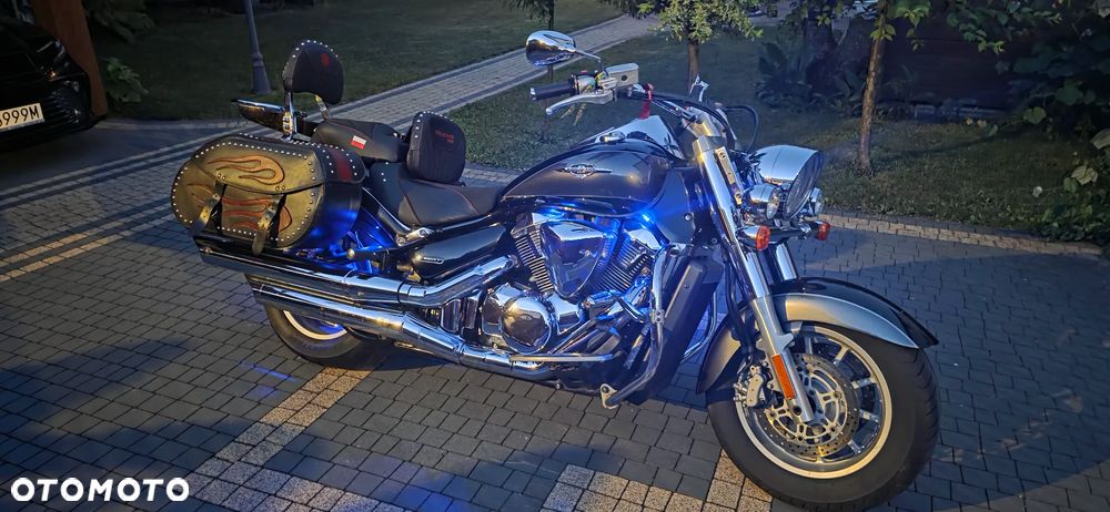 Suzuki Boulevard - 10
