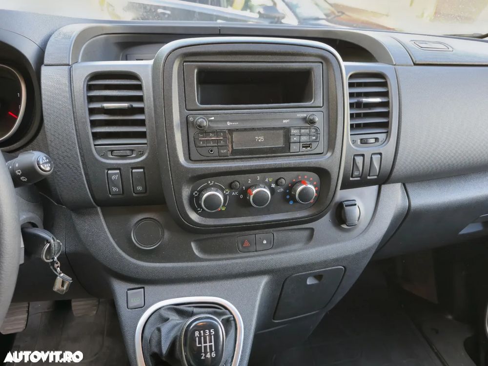 Renault Trafic 2.0 Blue dCi 145 Combi L2H1 7+1 locuri Expression - 8