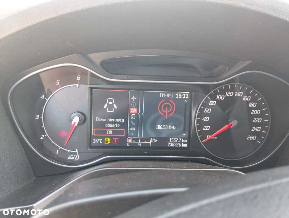 Ford S-Max 2.0 TDCi DPF Titanium X - 18