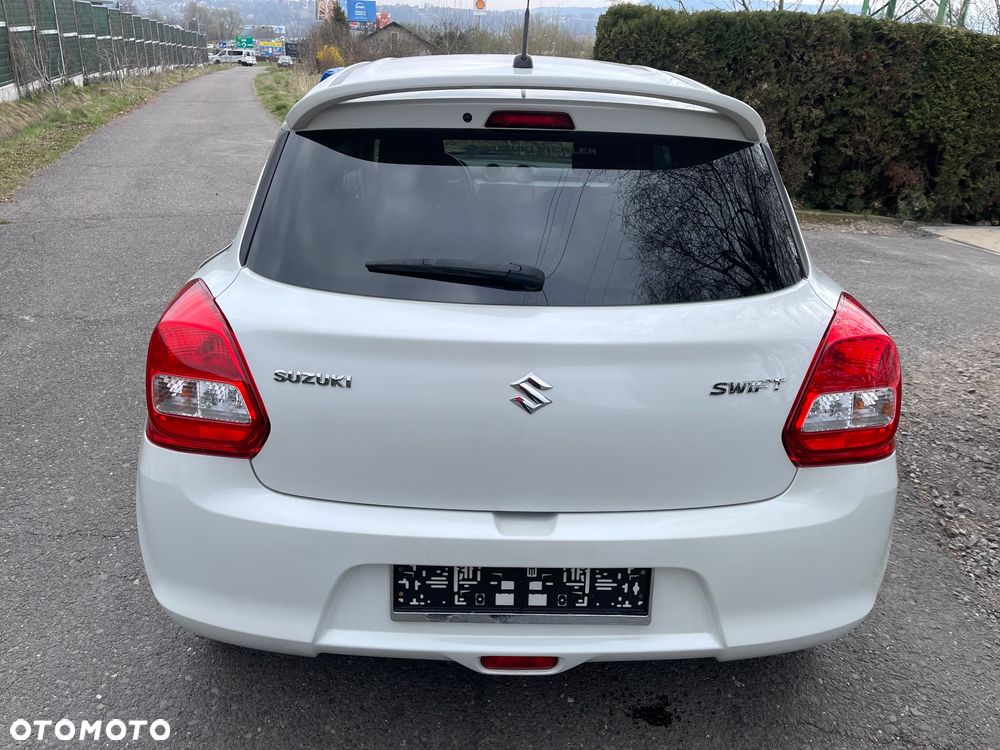 Suzuki Swift 1.2 Dualjet Club - 3