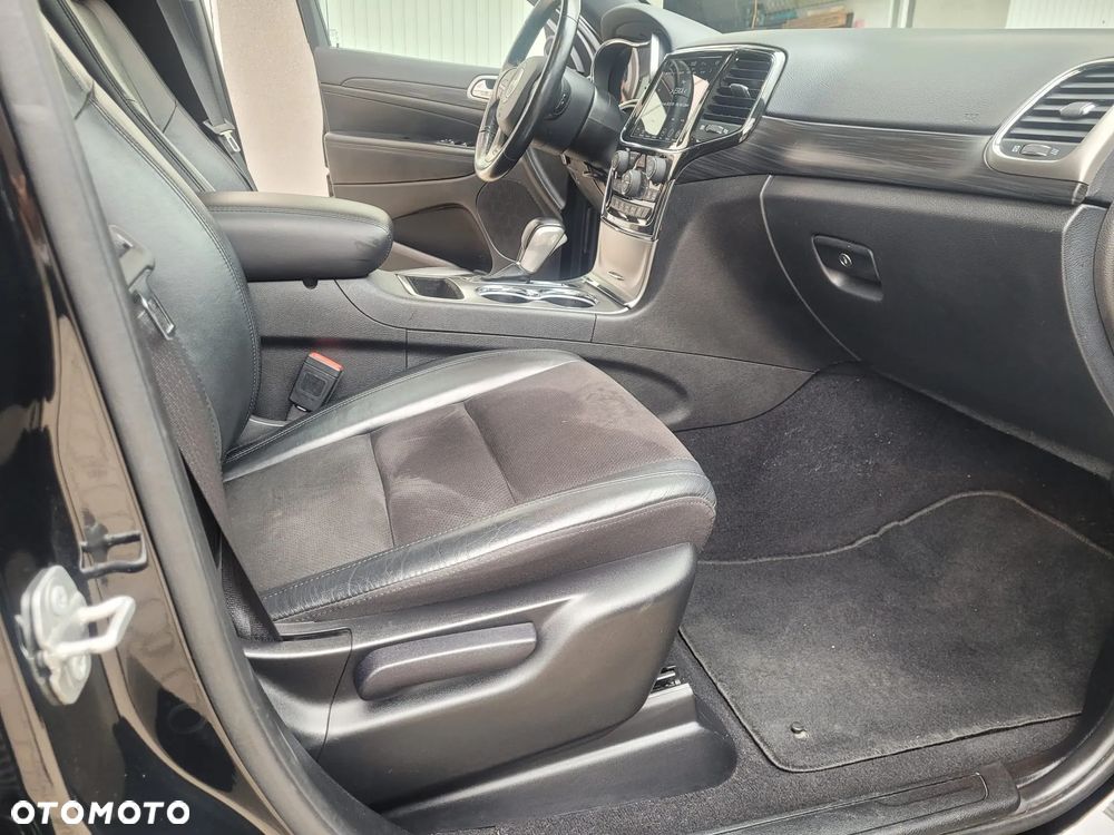 Jeep Grand Cherokee 3.6 V6 Laredo - 15