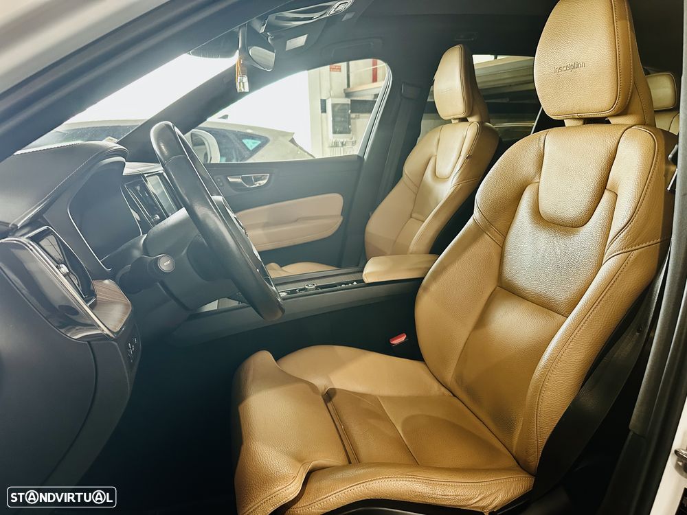 Volvo XC 60 2.0 T6 PHEV Inscription AWD - 16