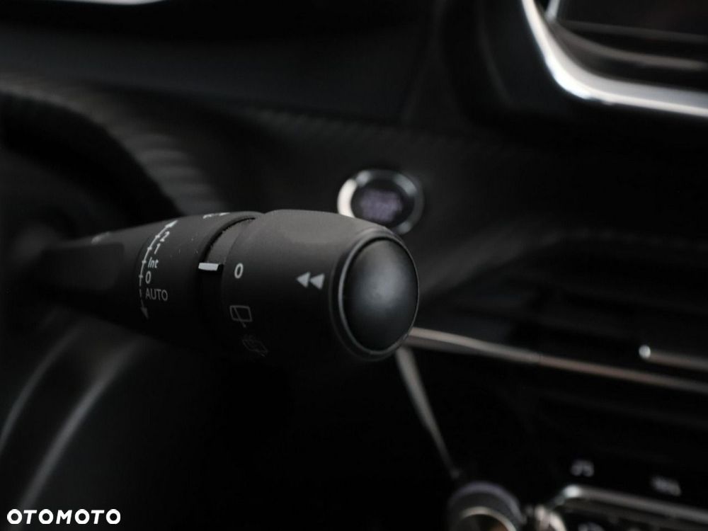 Peugeot 2008 Allure - 35