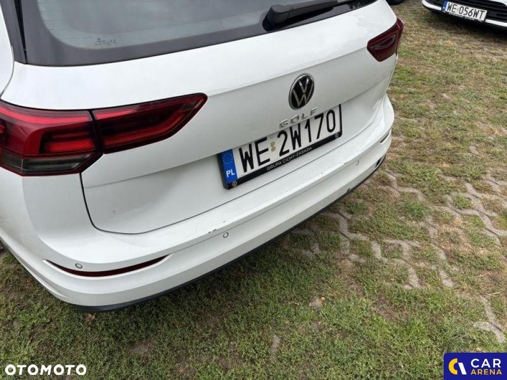 Volkswagen Golf - 33