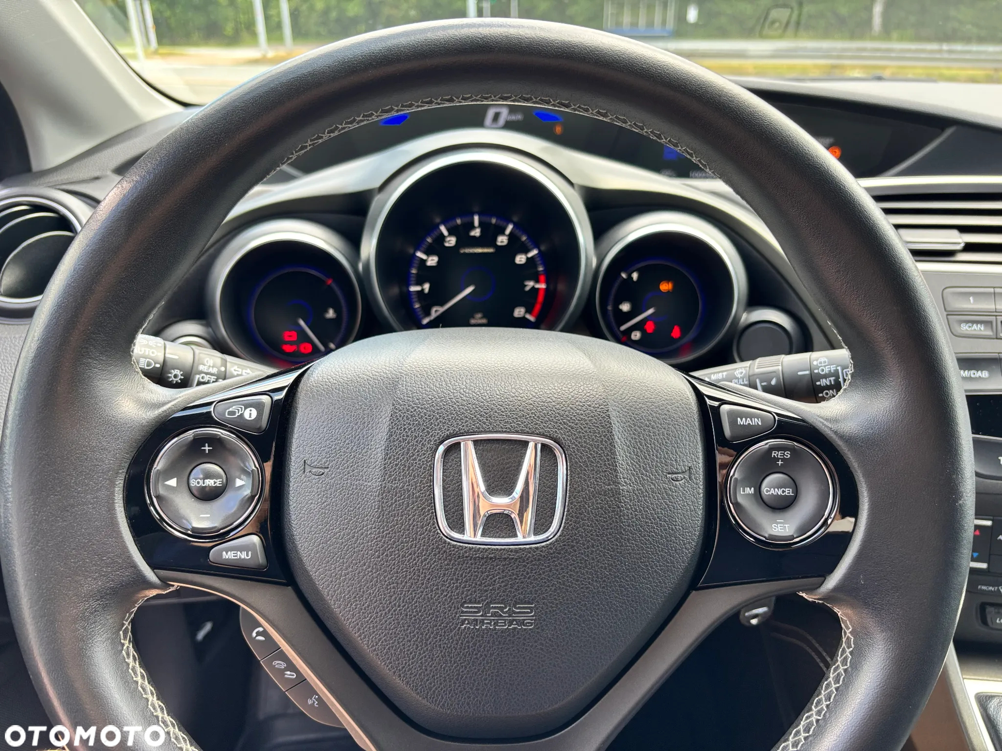Honda Civic 1.8 Lifestyle - 8