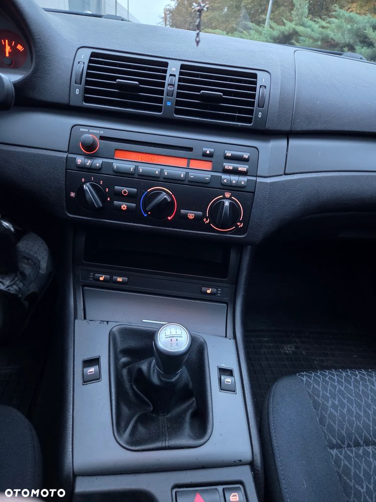 BMW Seria 3 316ti - 25