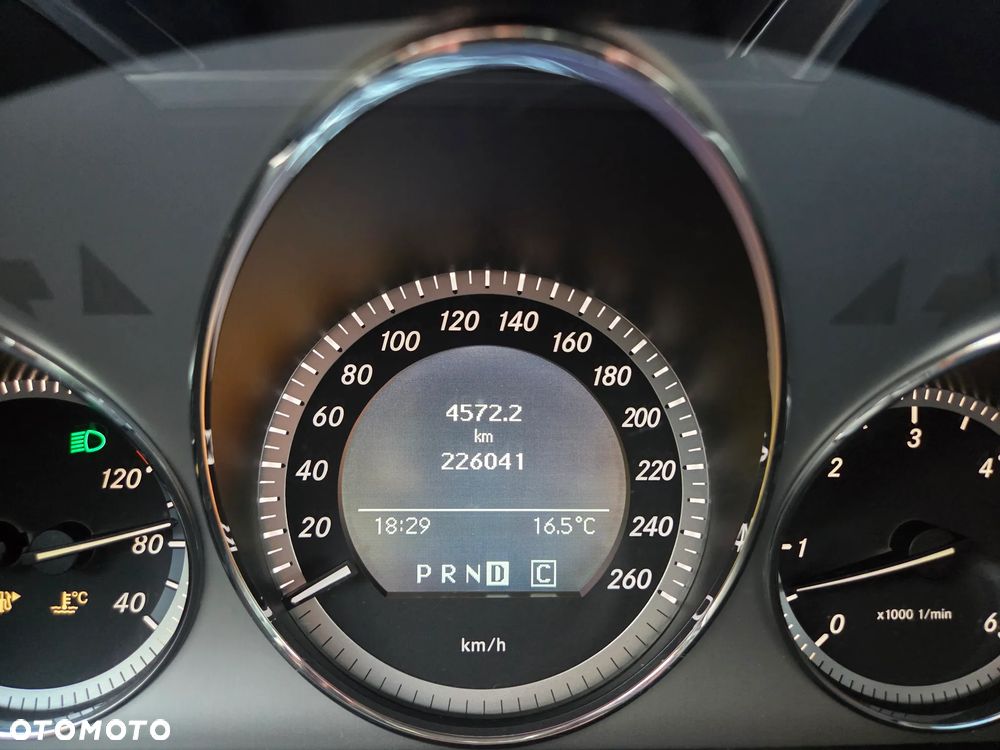 Mercedes-Benz GLK 350 CDI 4-Matic - 13